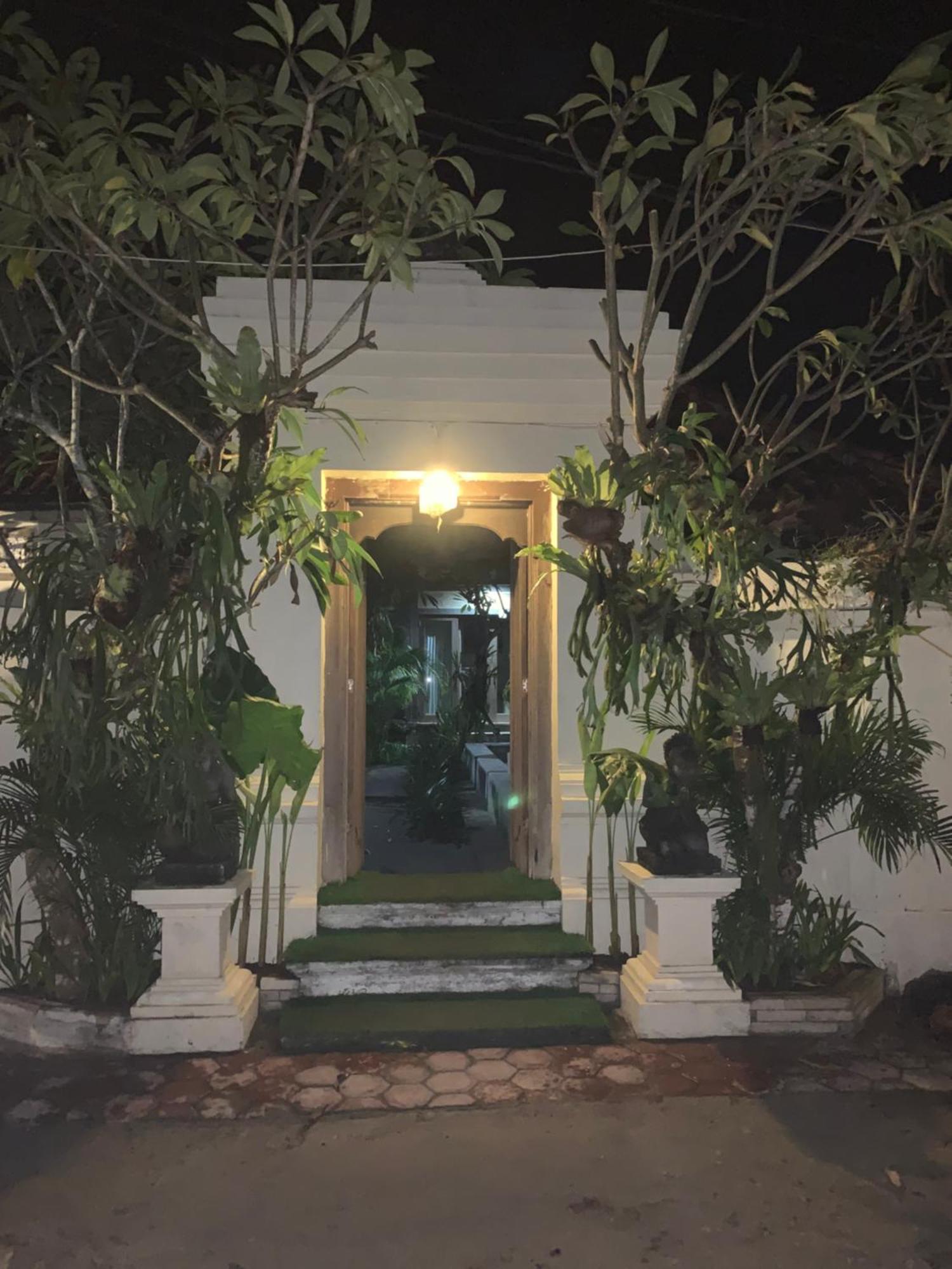 Pondok Baruna Garden Нуса-Лембонган Экстерьер фото