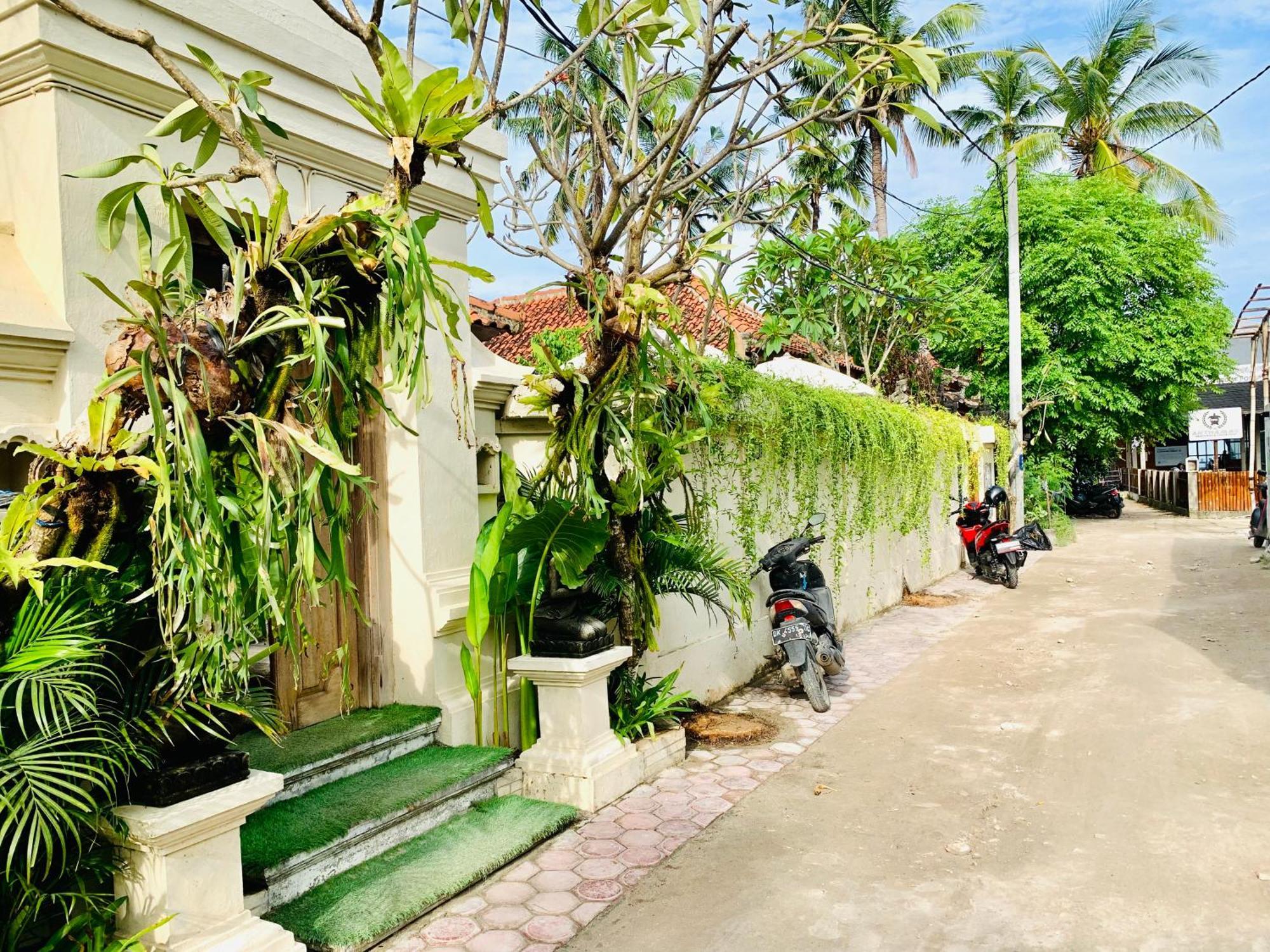 Pondok Baruna Garden Нуса-Лембонган Экстерьер фото